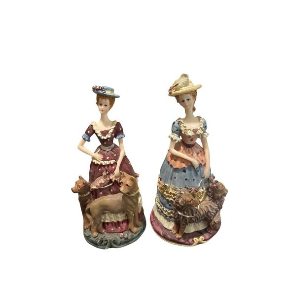 Vintage Victorian Ladies Walking Dogs Figurines With Dogs Set Of 2 - Picture 8 of 9